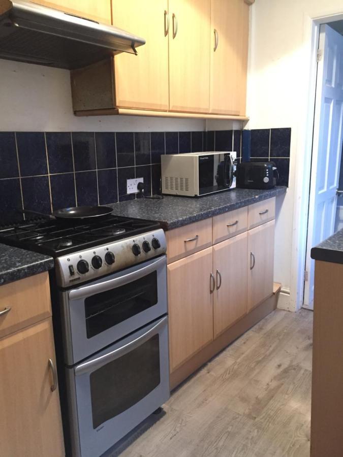 Private Double Room Near City Centre, Coventry Exterior foto