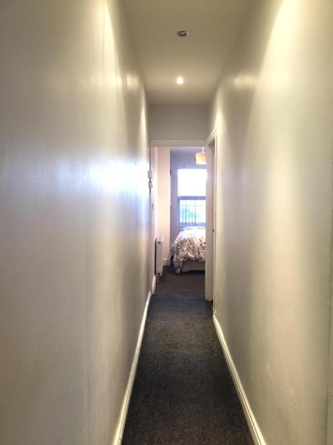 Private Double Room Near City Centre, Coventry Exterior foto